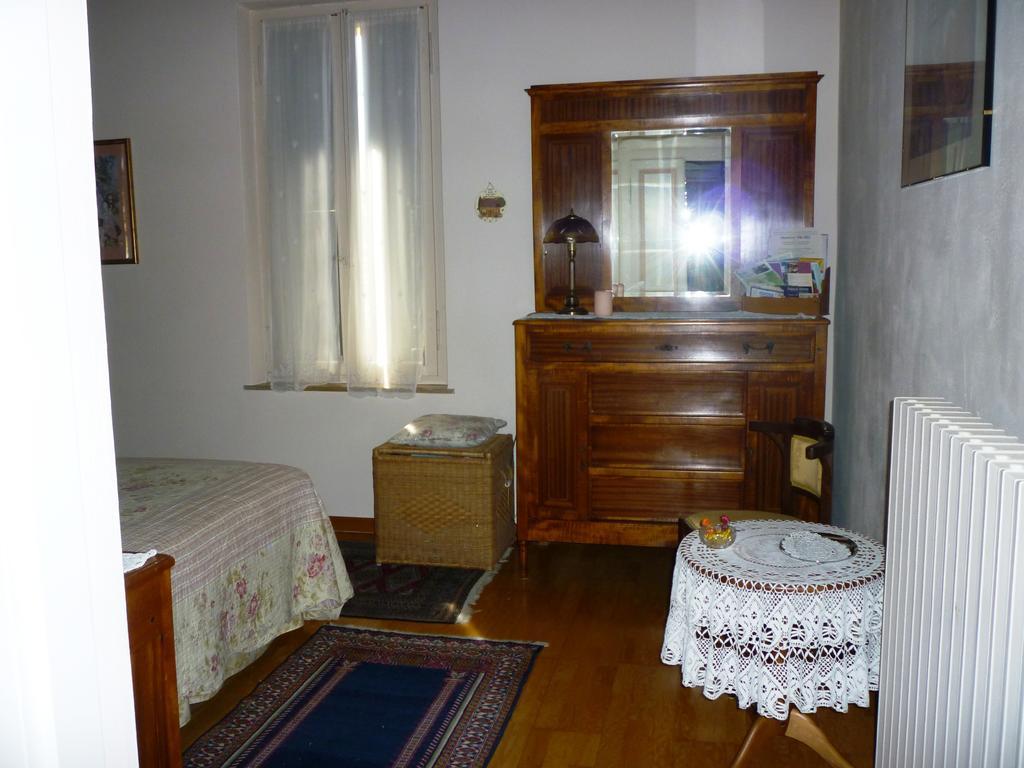 B&B Villa Dei Pini Domegliara Quarto foto