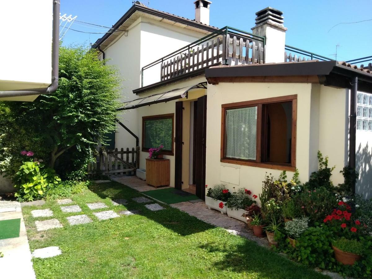 B&B Villa Dei Pini Domegliara Quarto foto